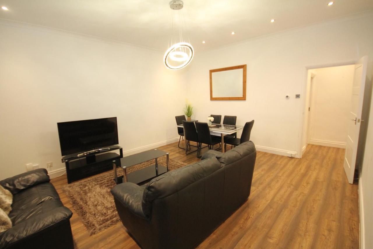 Great West Road Apartments Flat C London Luaran gambar